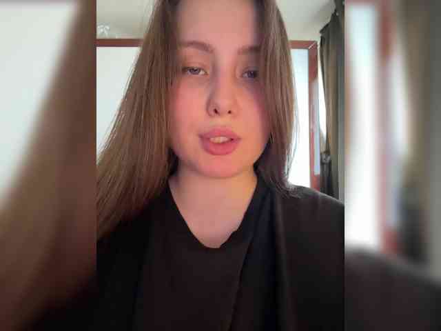 SweetySonya webcam