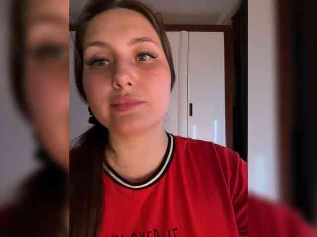 SweetySonya webcam