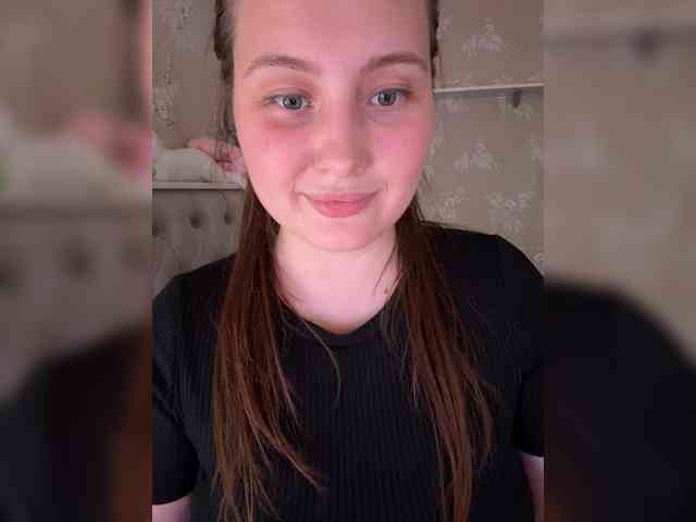 SweetySonya webcam