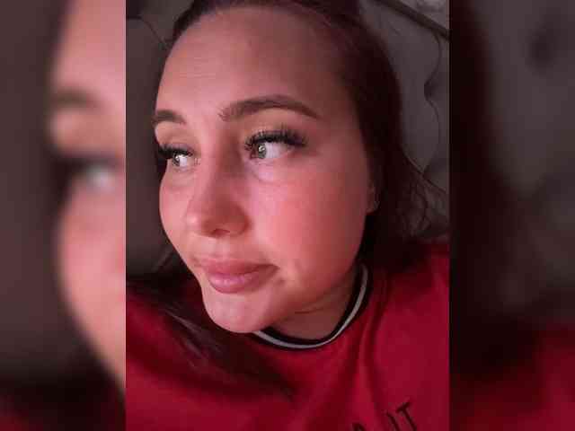 SweetySonya webcam