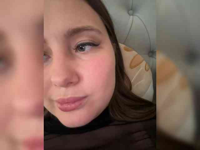 SweetySonya webcam