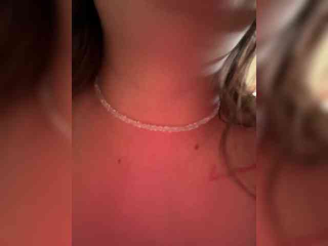 SweetySonya webcam