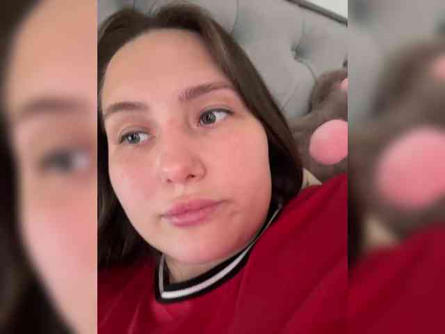 SweetySonya webcam