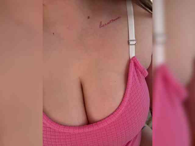 SweetySonya webcam