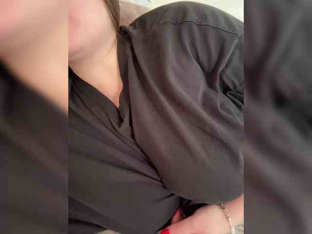 SweetySonya webcam