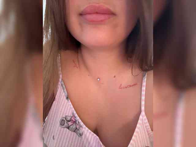 SweetySonya webcam