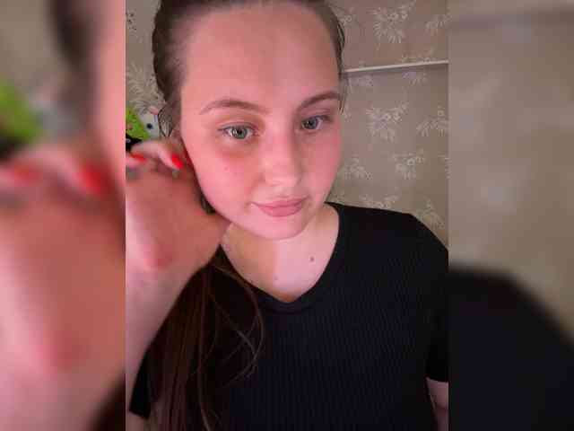 SweetySonya webcam