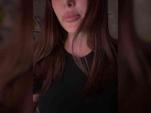 SweetySonya webcam