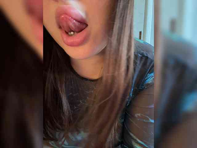 SweetySonya webcam