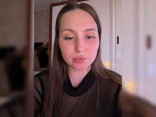 SweetySonya webcam