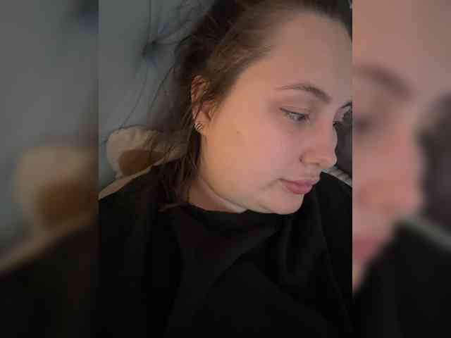 SweetySonya webcam