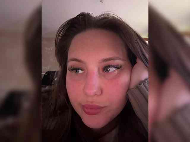 SweetySonya webcam