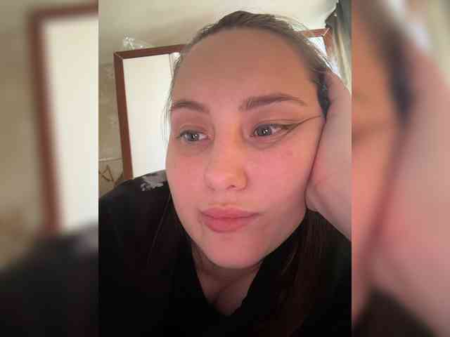 SweetySonya webcam