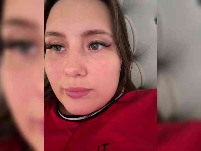 SweetySonya webcam