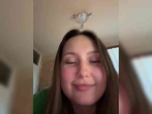 SweetySonya webcam