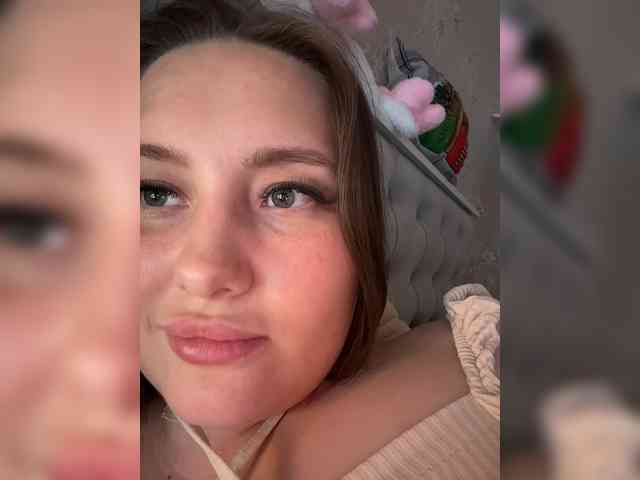 SweetySonya webcam