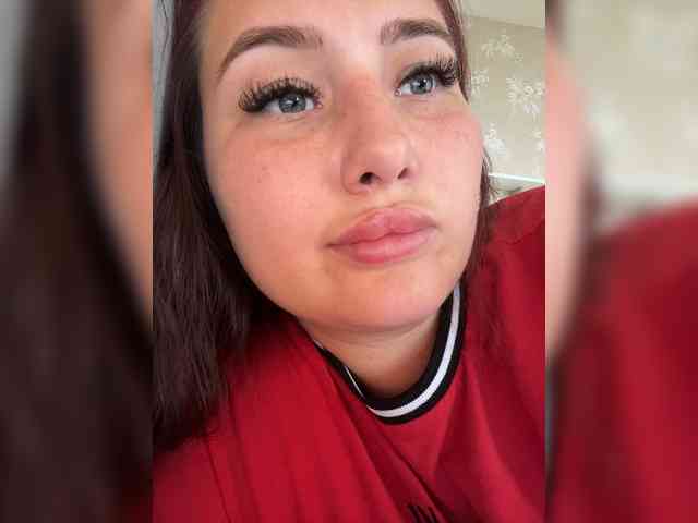 SweetySonya webcam