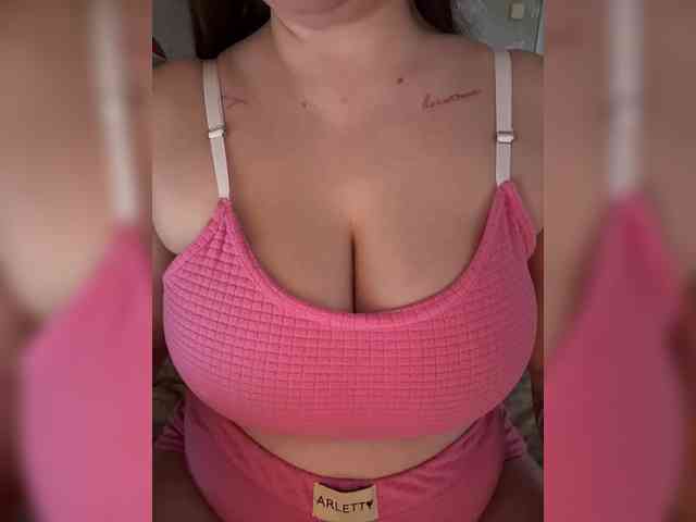 SweetySonya webcam