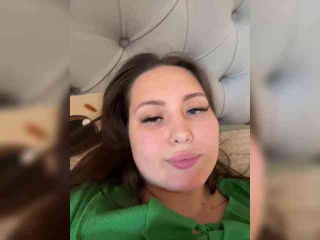 SweetySonya webcam