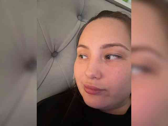 SweetySonya webcam