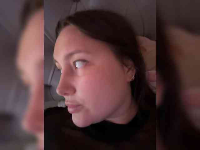 SweetySonya webcam