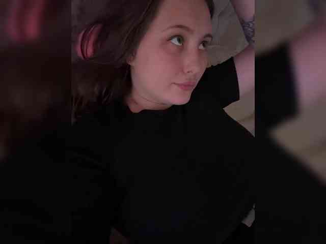 SweetySonya webcam