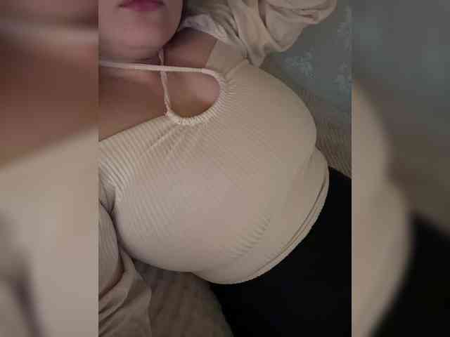 SweetySonya webcam
