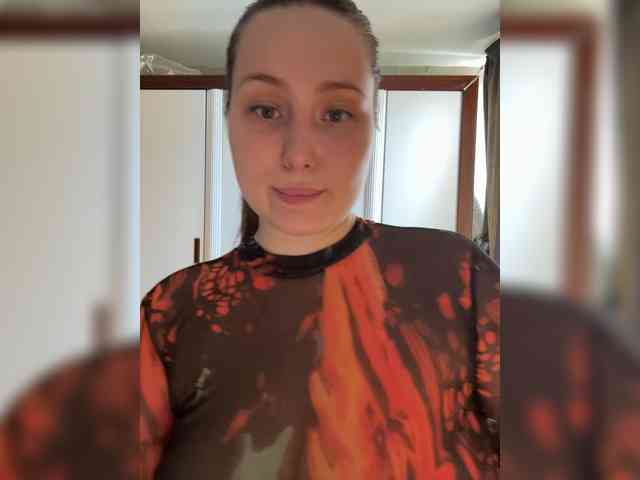 SweetySonya webcam
