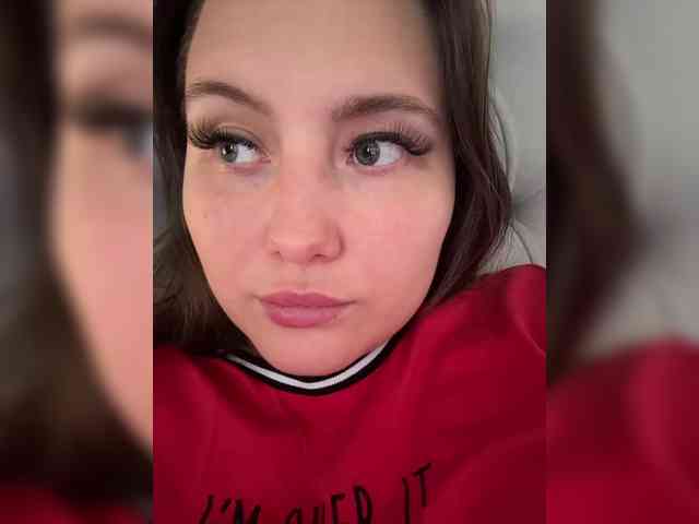 SweetySonya webcam
