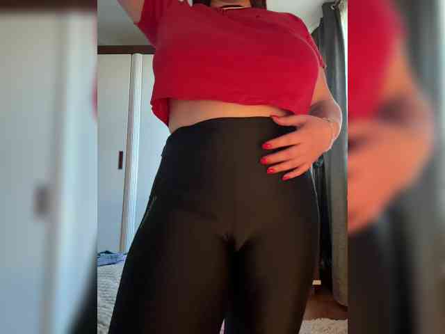 SweetySonya webcam