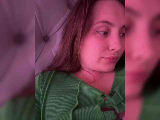 SweetySonya webcam