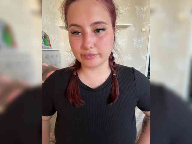 SweetyW- Sex Cam Show