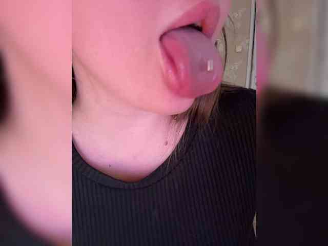 SweetySonya webcam