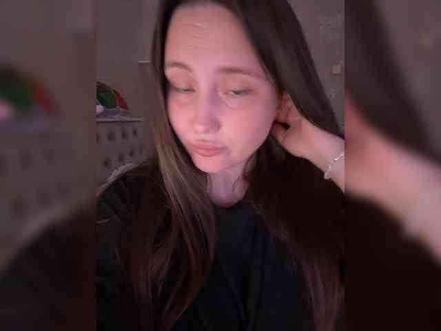 SweetySonya webcam