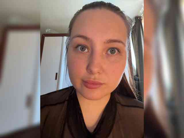 SweetySonya webcam