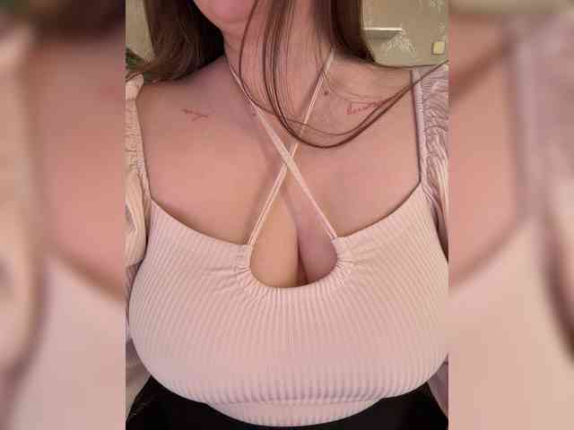 SweetySonya webcam