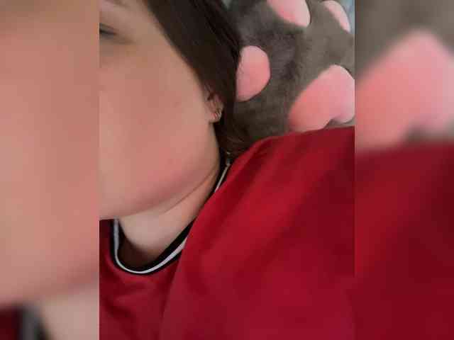 SweetySonya webcam