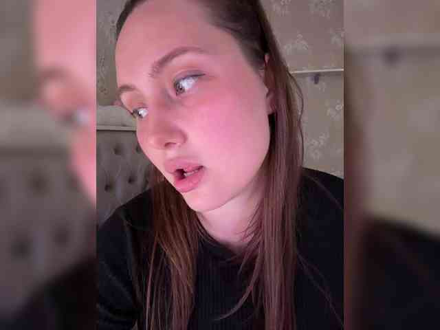 SweetySonya webcam
