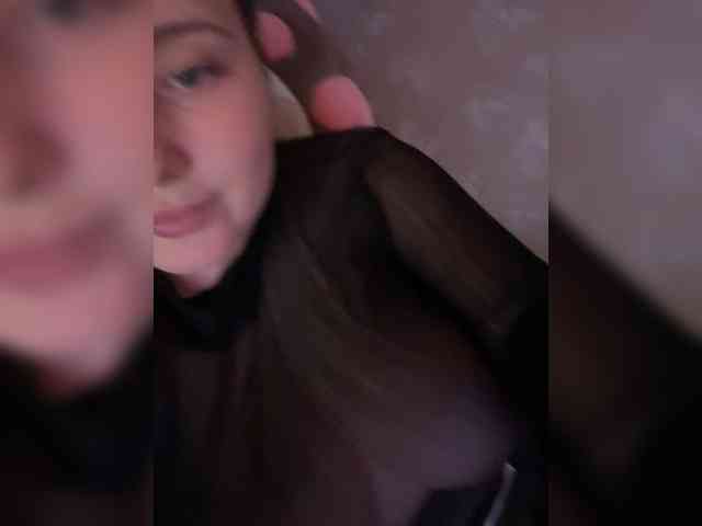 SweetySonya webcam
