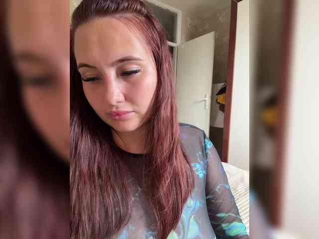 SweetySonya webcam