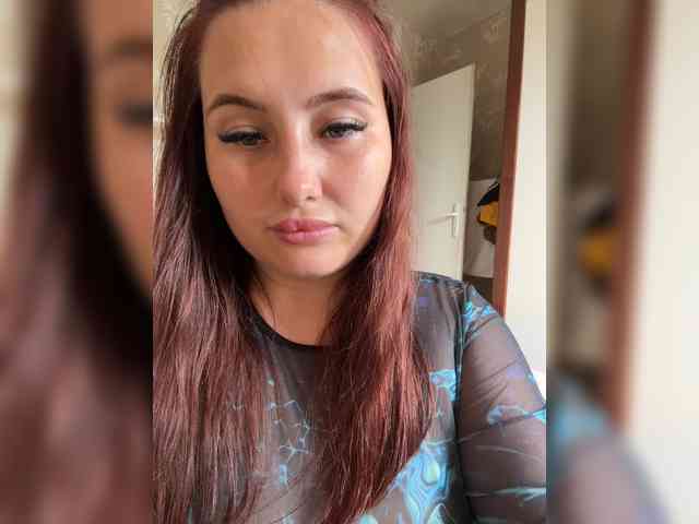 SweetySonya webcam