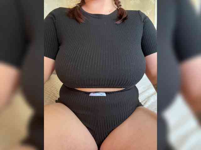 SweetySonya webcam