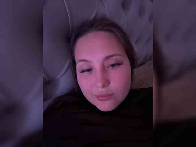 SweetySonya webcam