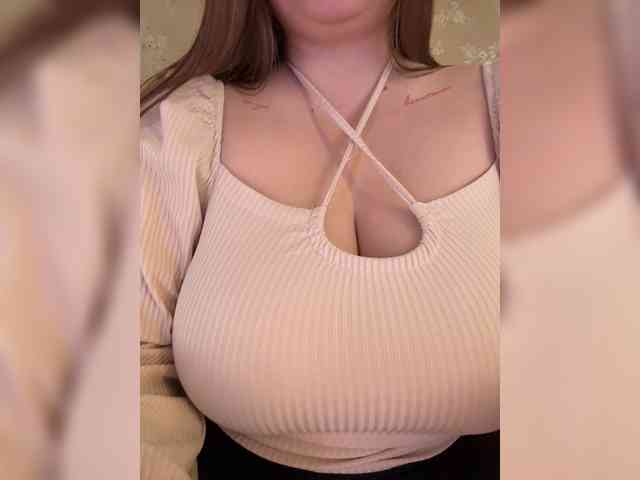 SweetySonya webcam
