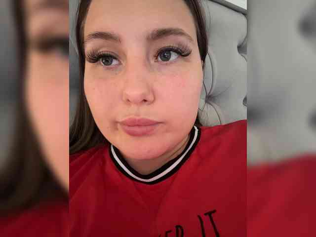 SweetySonya webcam