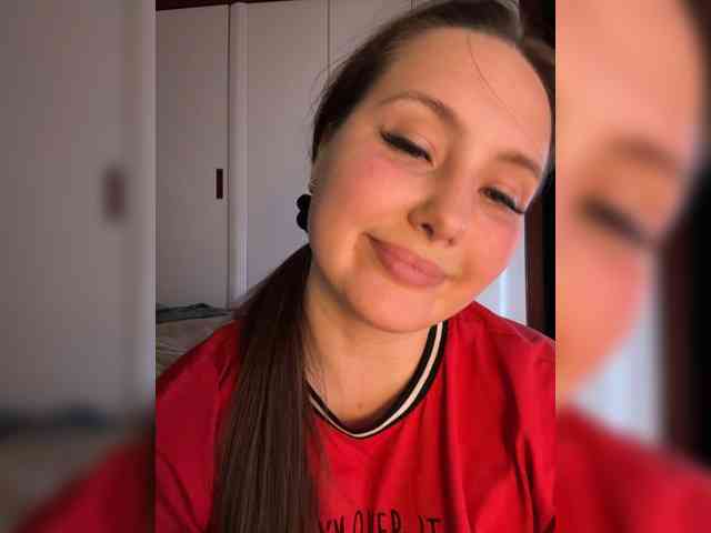 SweetySonya webcam