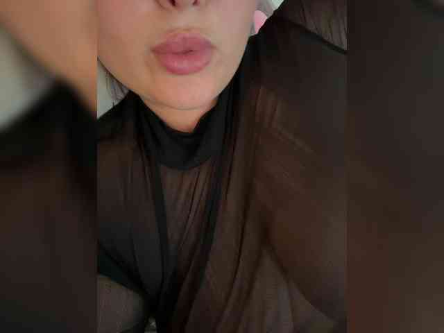 SweetySonya webcam