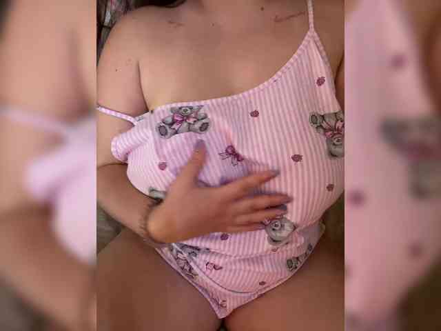 SweetySonya webcam