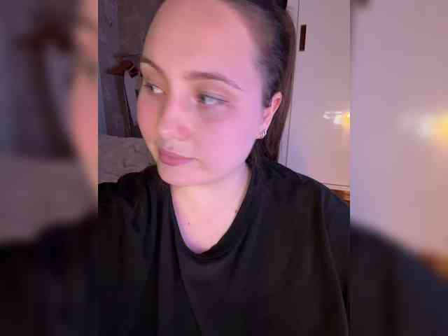 SweetySonya webcam
