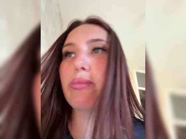 SweetySonya webcam